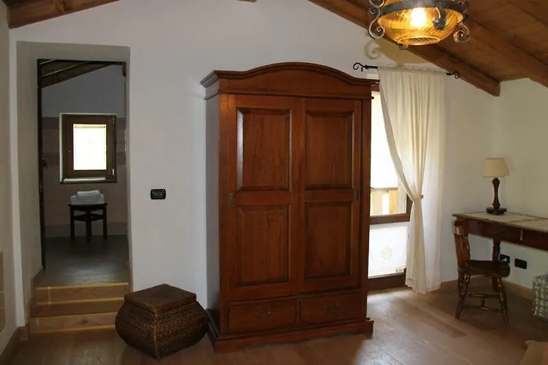 Agriturismo Grassi Lunghi Villa Pasturo 0*,